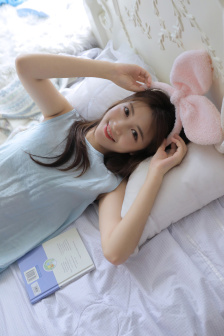 夜月B站直播